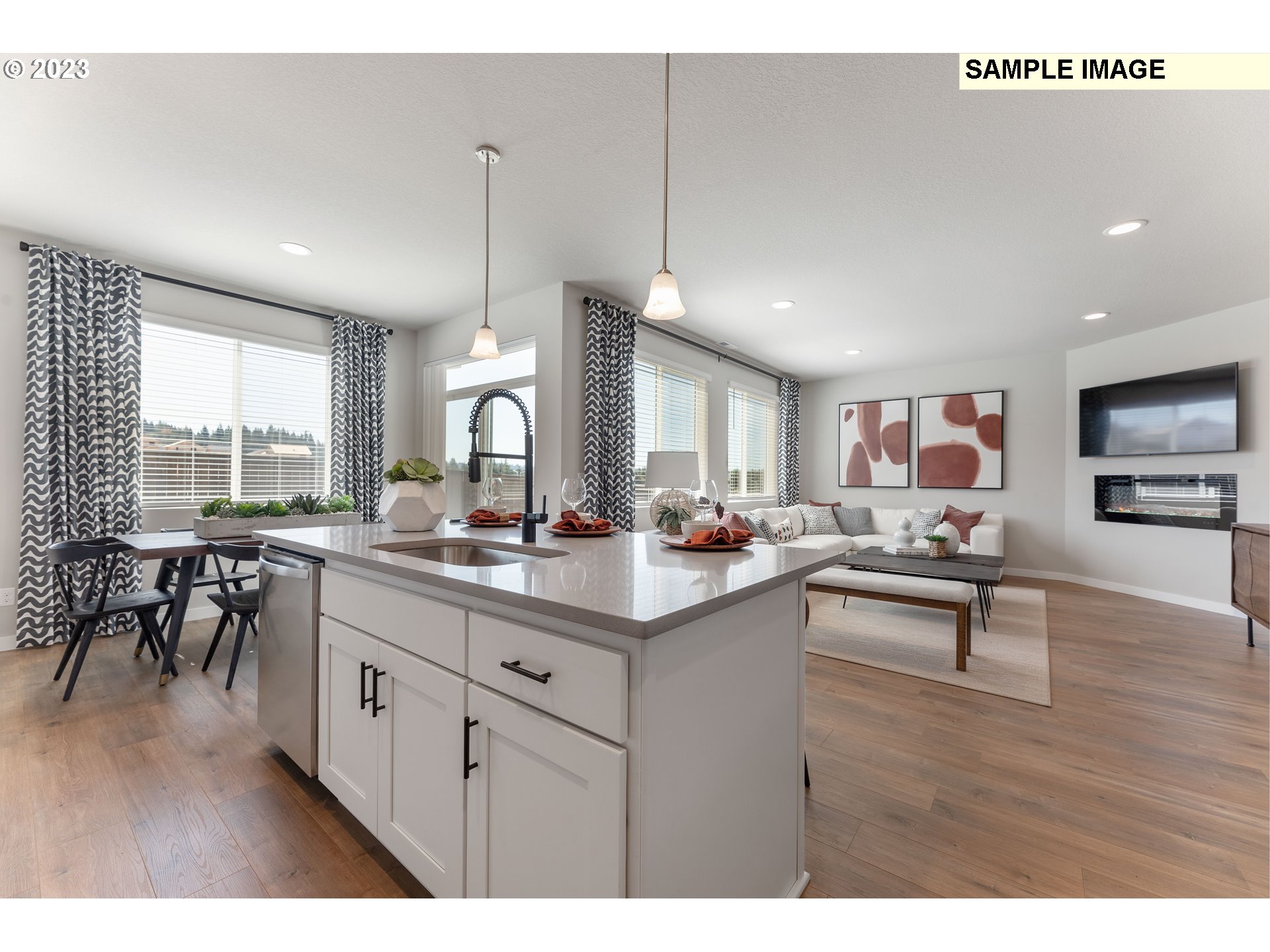 13435 NE 87th ST 160