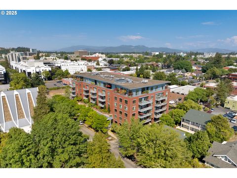1375 OLIVE ST 304 Eugene OR 97401
