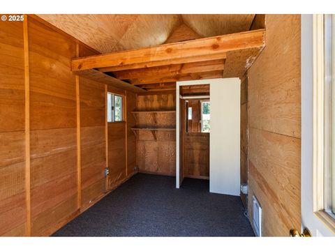 Tiny photo for 80926 Turkey Run Rd, Creswell, OR 97426 (MLS # 427139516)