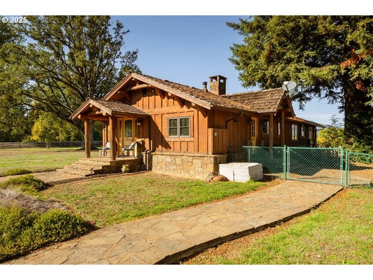 8690 LOOKINGGLASS RD, ROSEBURG, OR 97471 - Image 6872e8247db26a625dc7ea8d61fece9e/1867624166