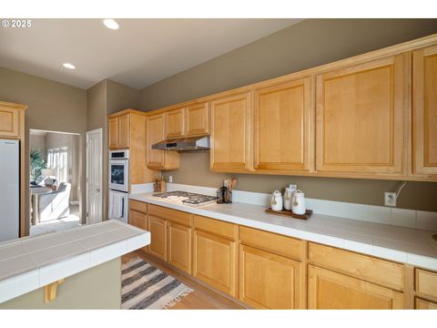 Tiny photo for 375 Magnolia Dr, Creswell, OR 97426 (MLS # 214621055)