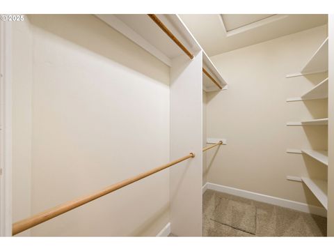 Tiny photo for 375 Magnolia Dr, Creswell, OR 97426 (MLS # 214621055)
