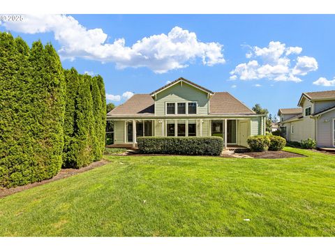 Tiny photo for 375 Magnolia Dr, Creswell, OR 97426 (MLS # 214621055)