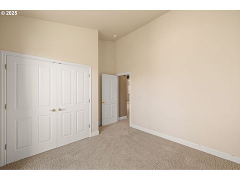 Tiny photo for 375 Magnolia Dr, Creswell, OR 97426 (MLS # 214621055)