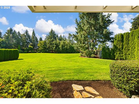 Tiny photo for 375 Magnolia Dr, Creswell, OR 97426 (MLS # 214621055)