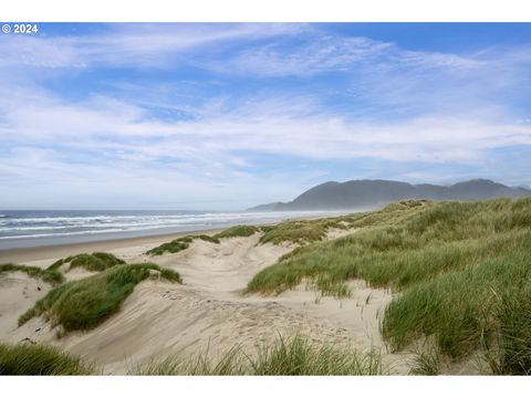 A home in Nehalem