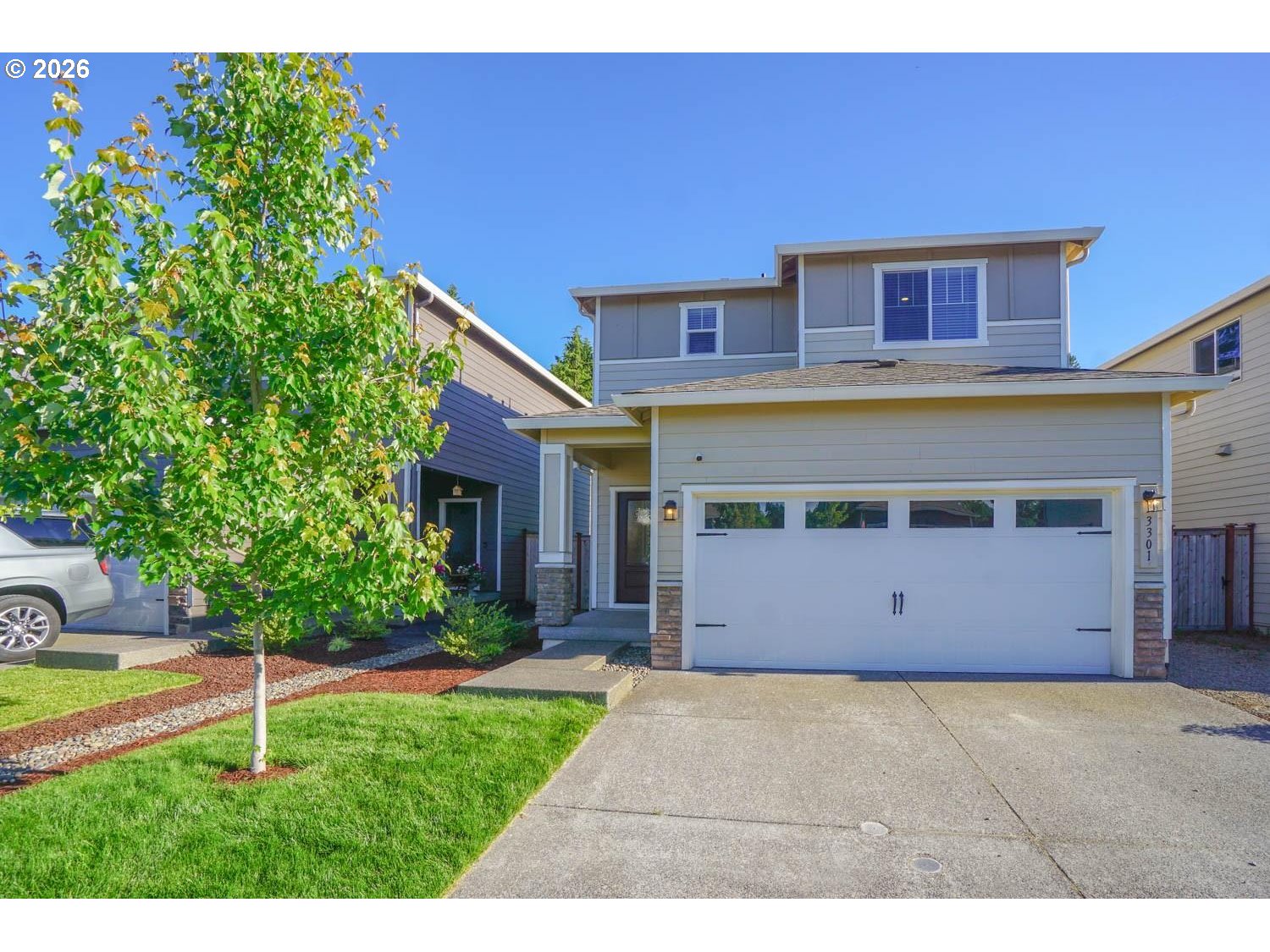 3301 NE 120TH CIR