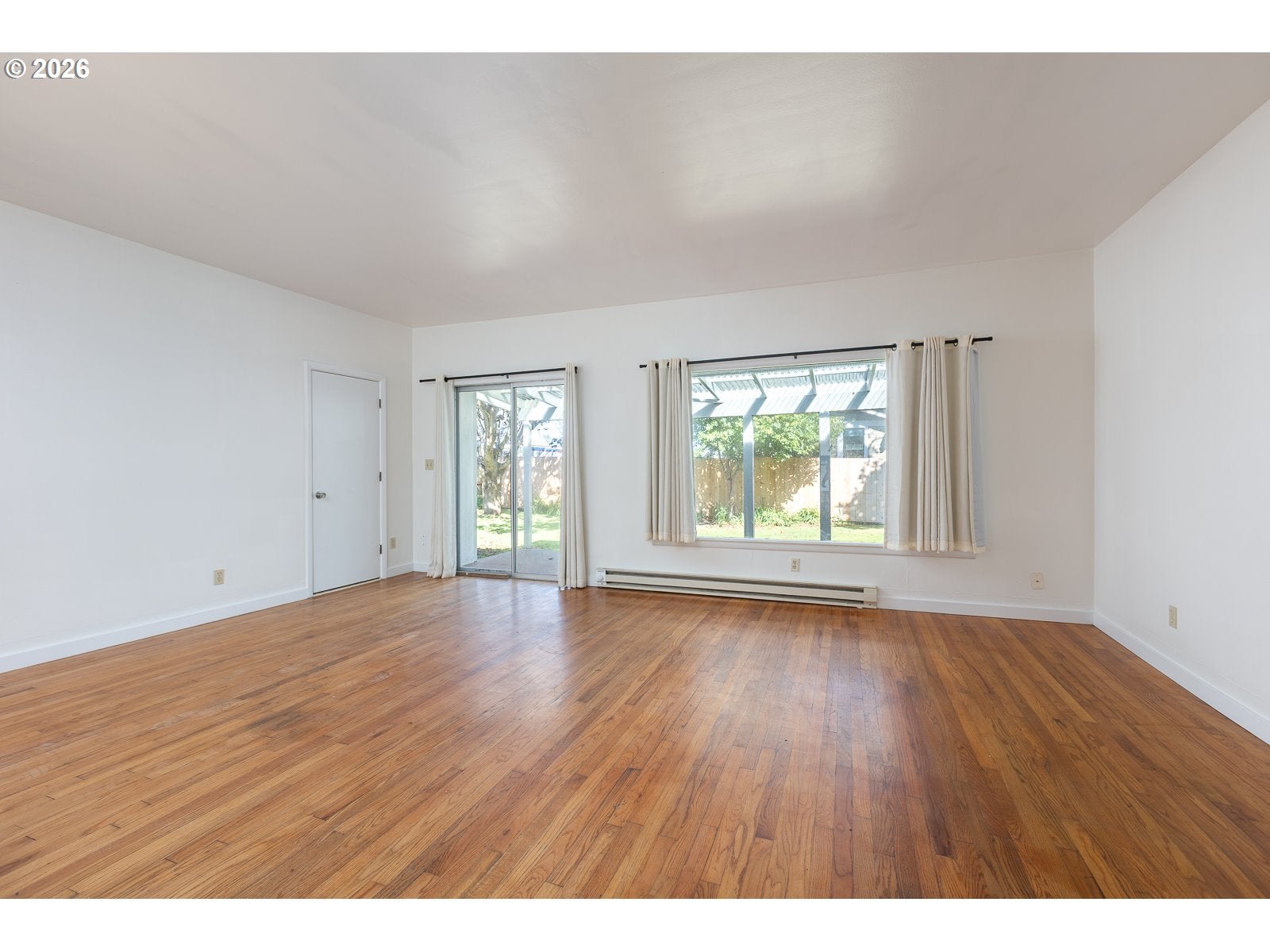 208 NW 7TH ST