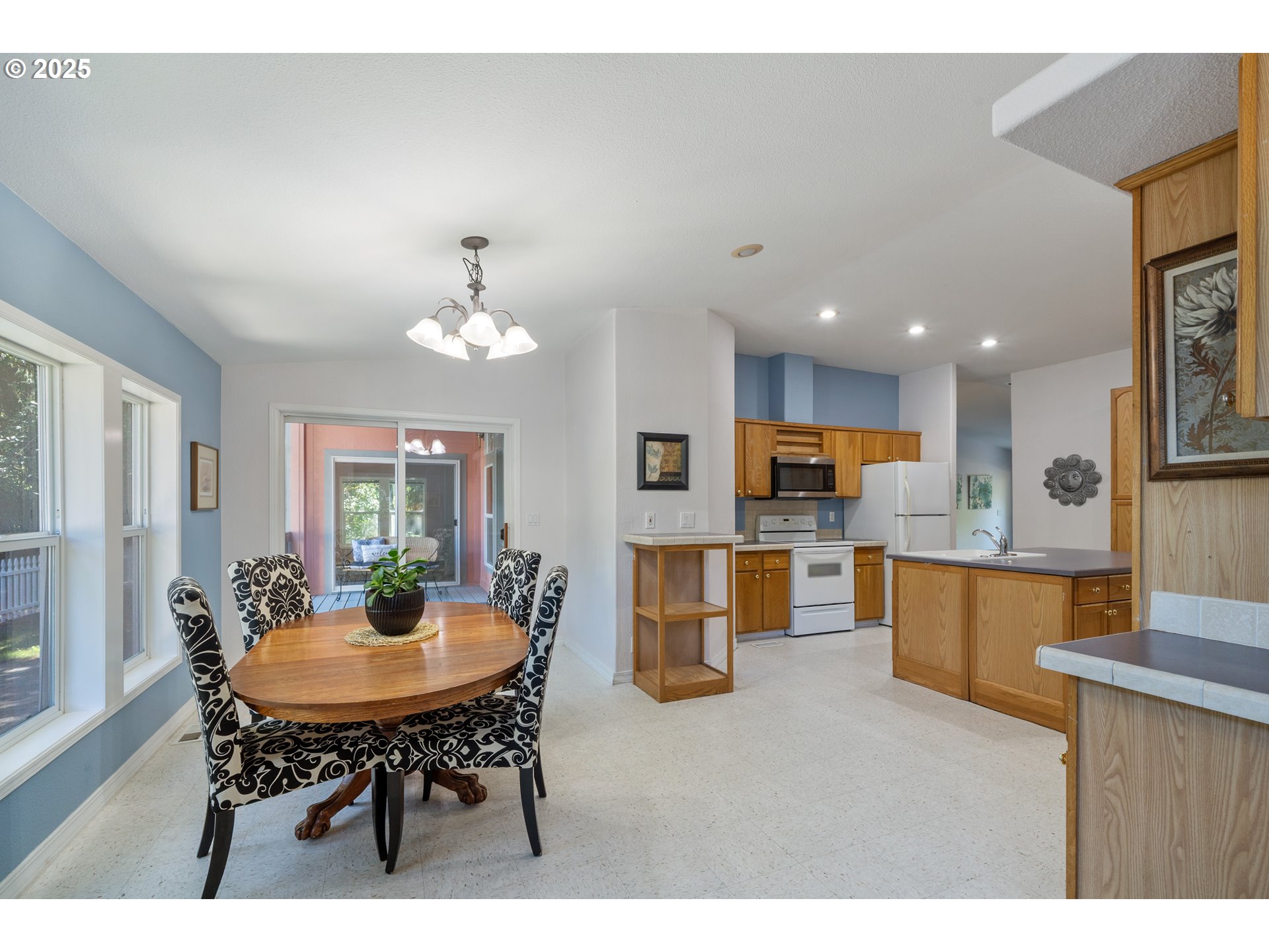 Nehalem, Oregon 97131, United States, 6 Bedrooms Bedrooms, ,6 BathroomsBathrooms,Residential,Active,185079