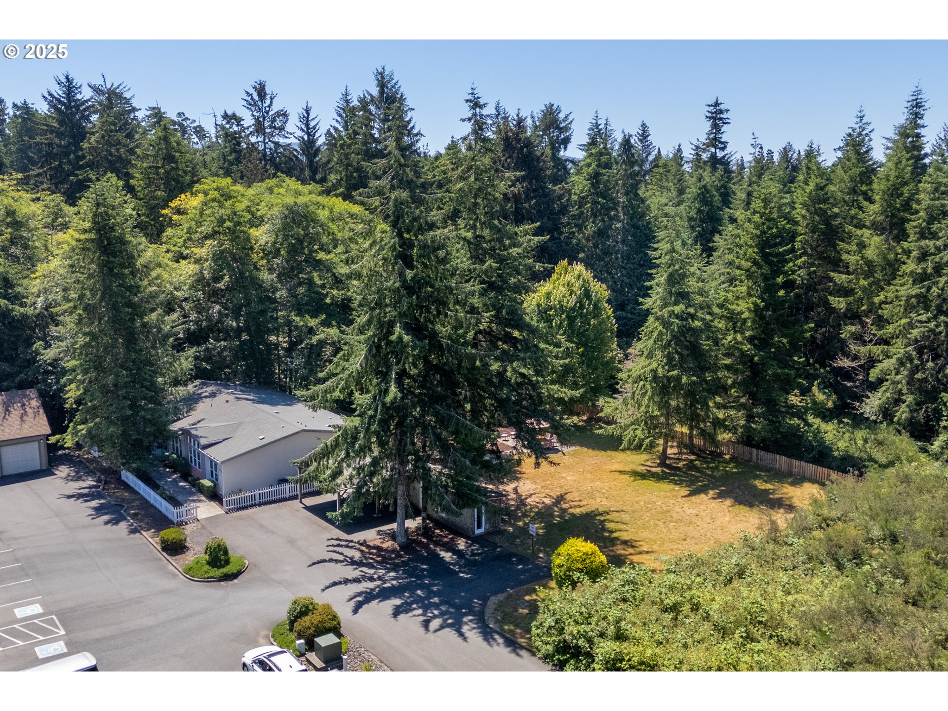 Nehalem, Oregon 97131, United States, 6 Bedrooms Bedrooms, ,6 BathroomsBathrooms,Residential,Active,185079