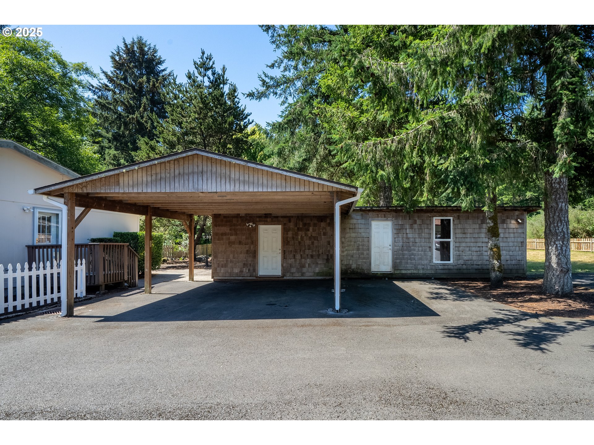 Nehalem, Oregon 97131, United States, 6 Bedrooms Bedrooms, ,6 BathroomsBathrooms,Residential,Active,185079