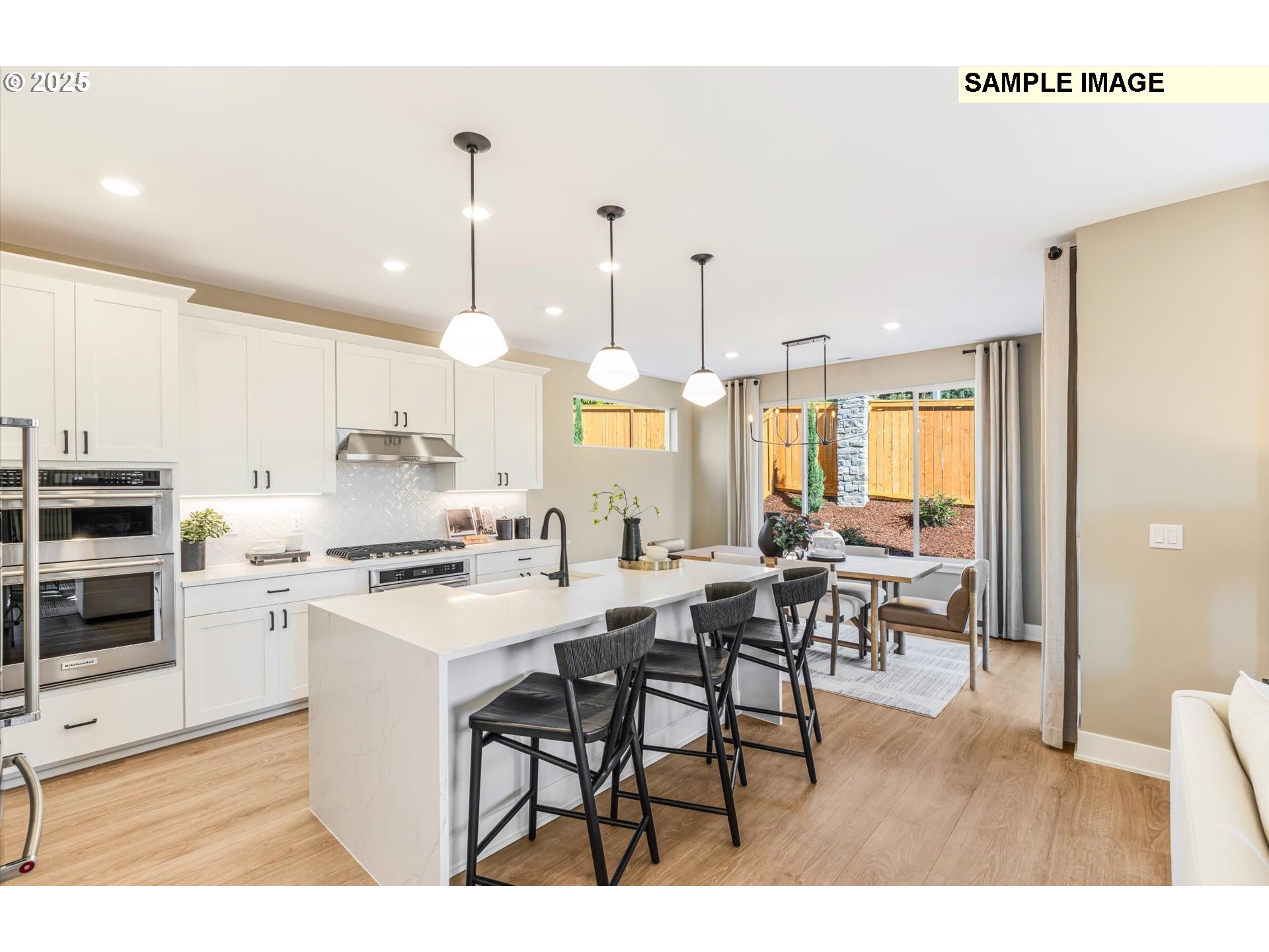 15985 SW BLUEWATER TER
