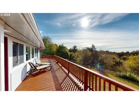 A home in Gold Beach