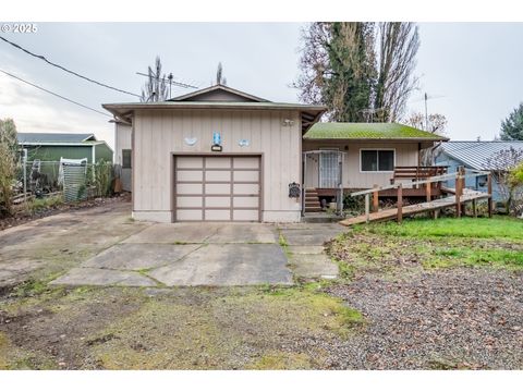 4454 YORK AVE NE Salem OR 97305