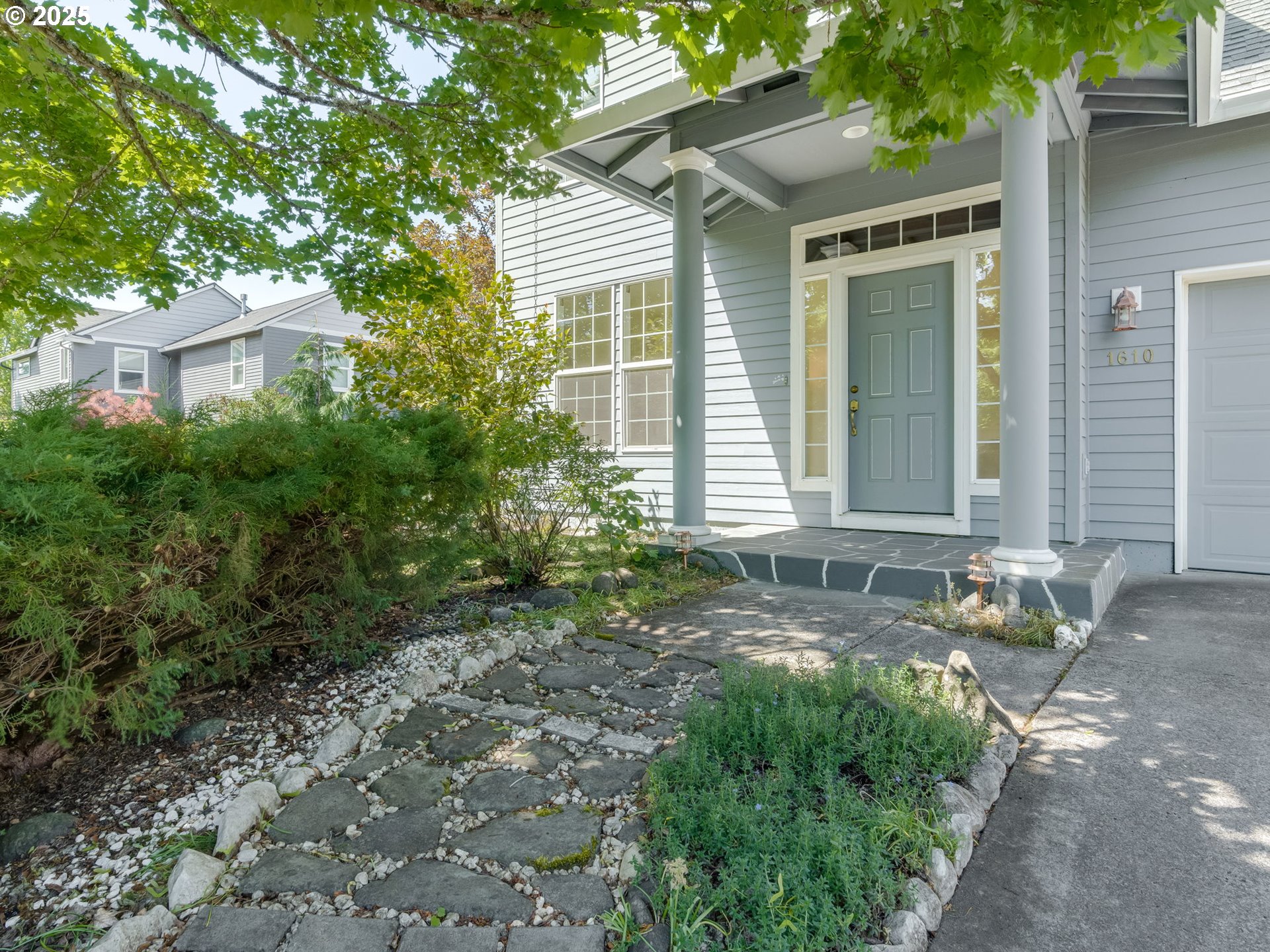 1610 SE 186TH PL