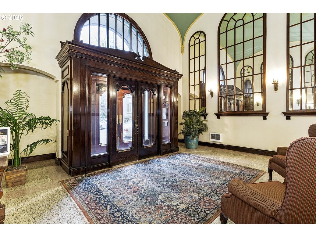 2015 NW FLANDERS ST 314