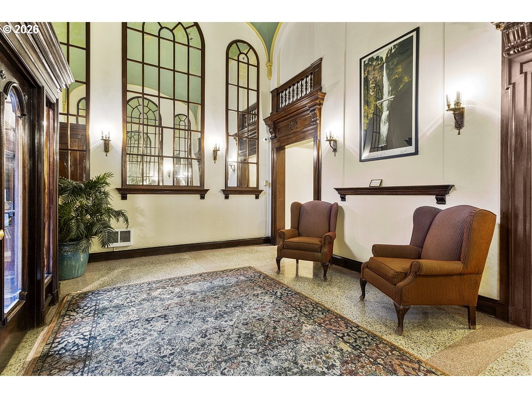 2015 NW FLANDERS ST 314