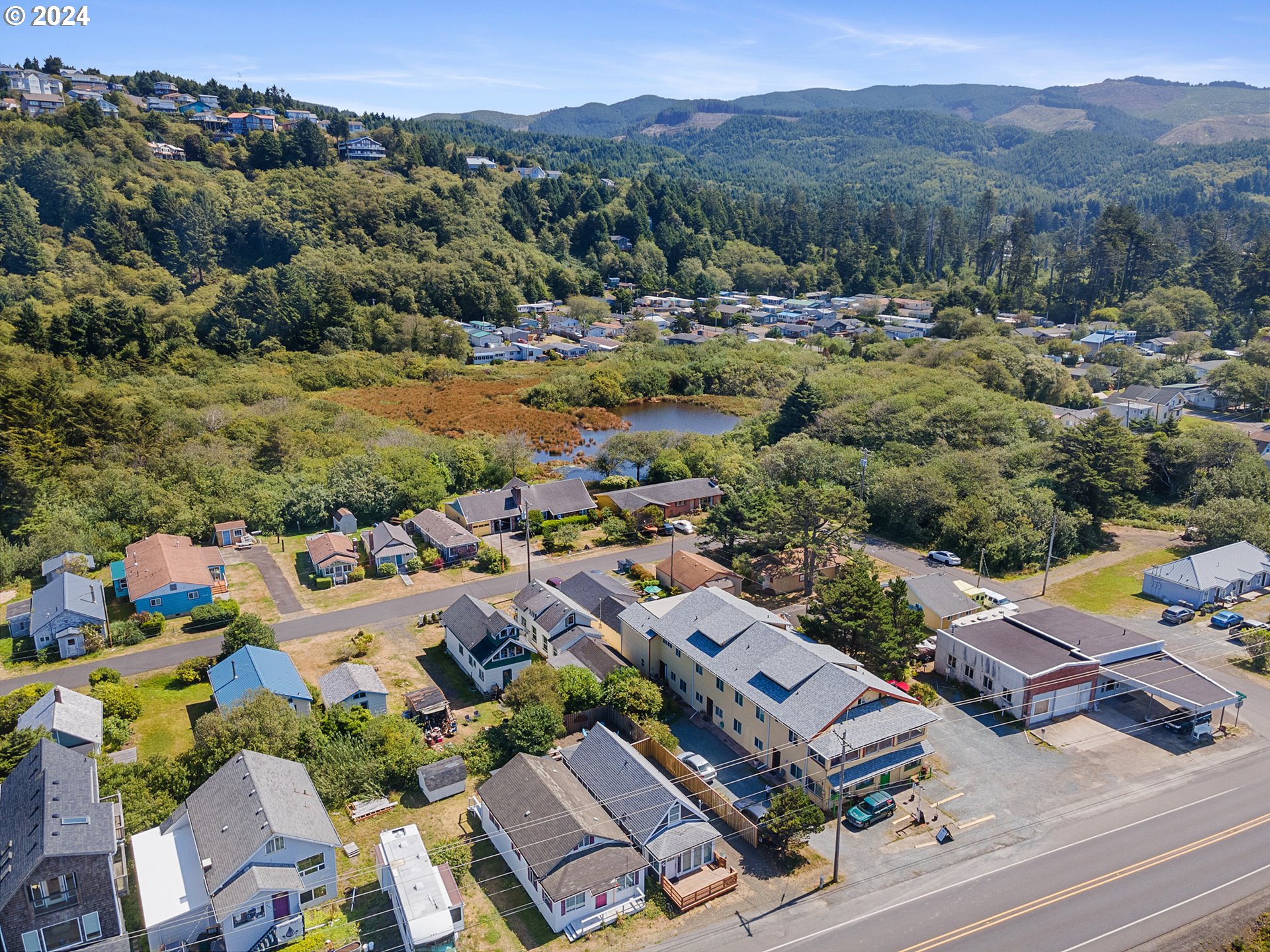 Rockaway Beach, Oregon 97136, United States, 3 Bedrooms Bedrooms, ,1 BathroomBathrooms,Residential,Active,47679
