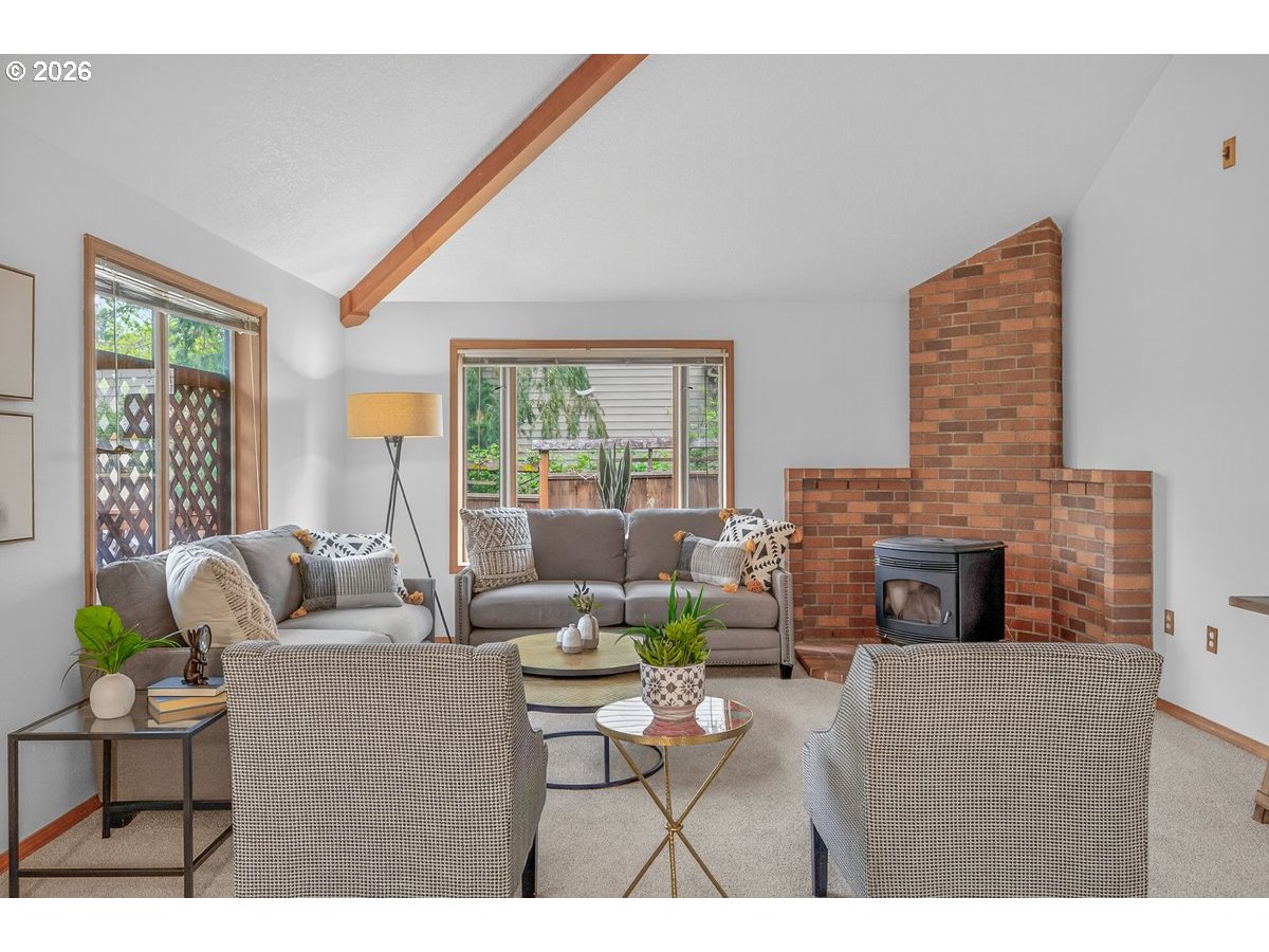 16062 SW BRIDLE HILLS DR