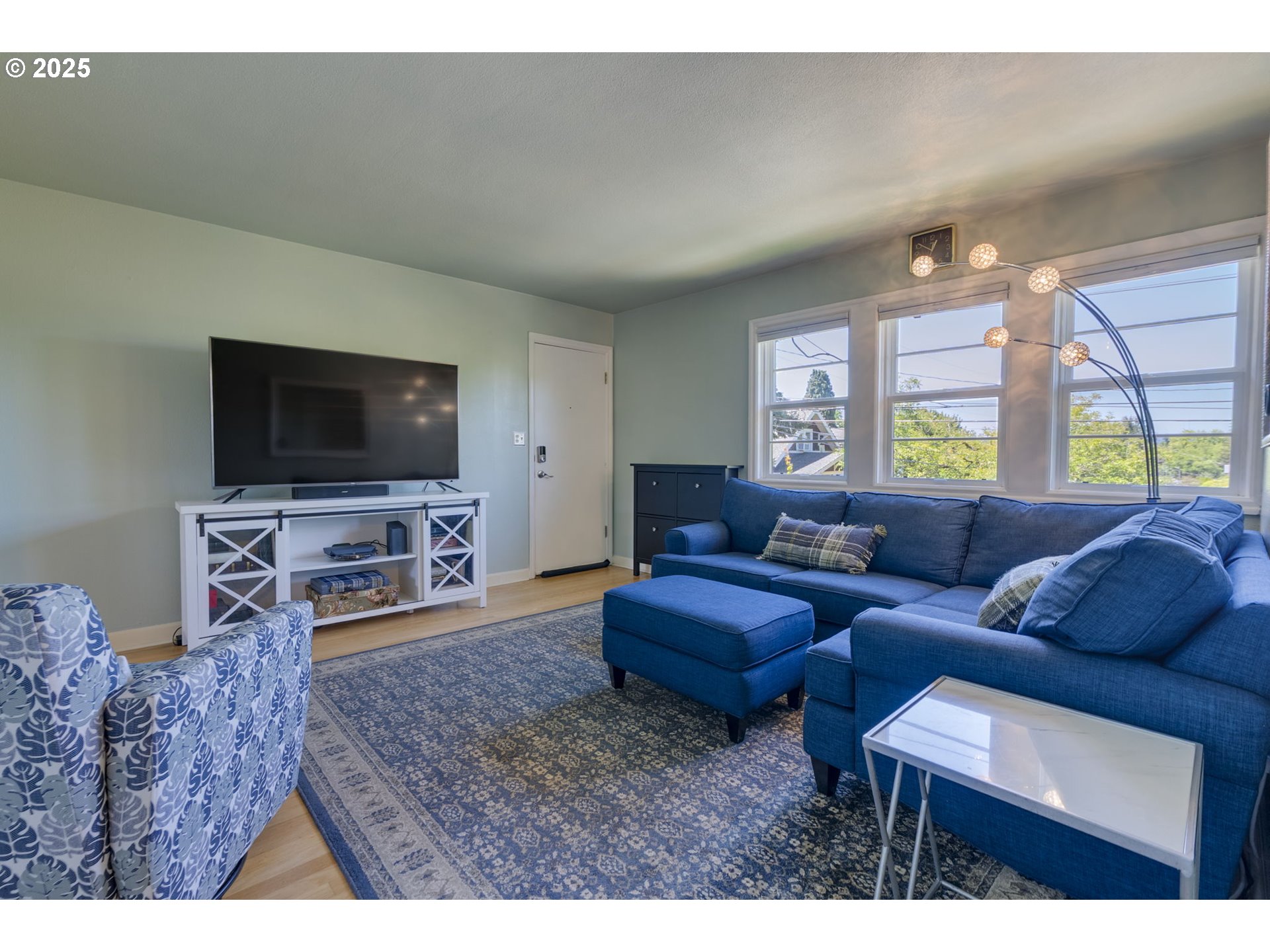 280 NE 60TH AVE 22