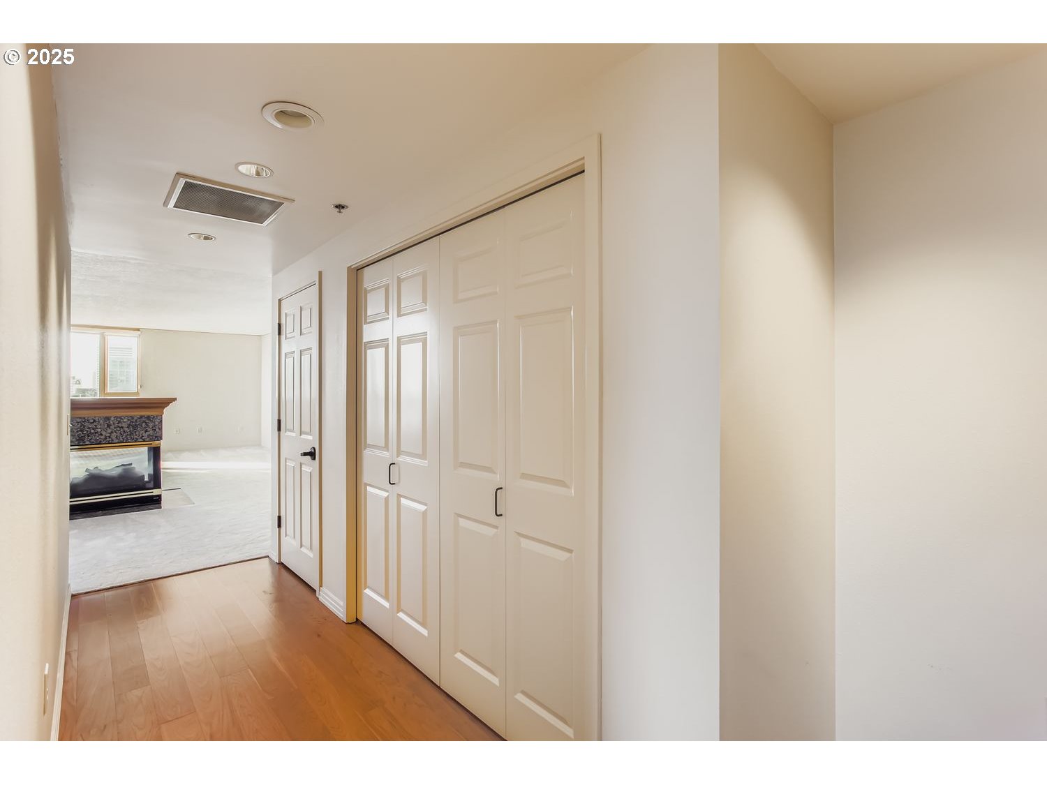 1132 SW 19TH AVE 801