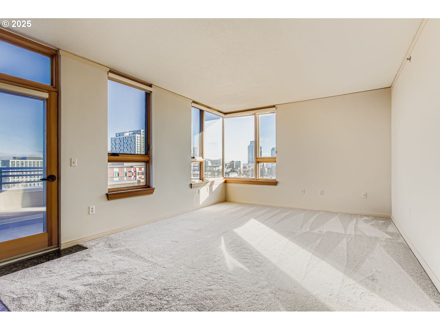 1132 SW 19TH AVE 801