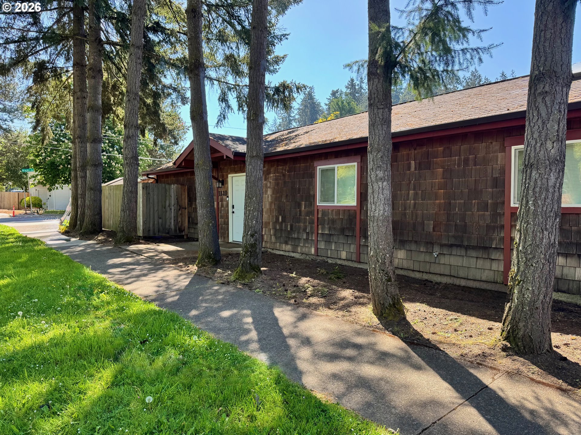 1120 E 24TH AVE