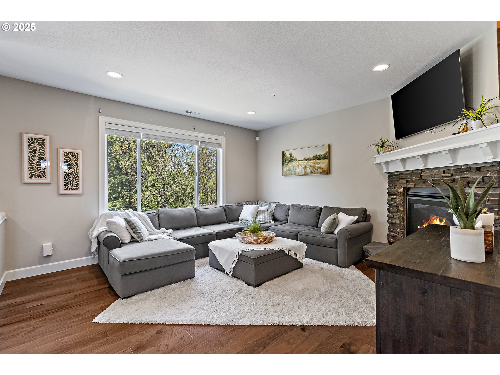 3096 NW PARKHURST TER