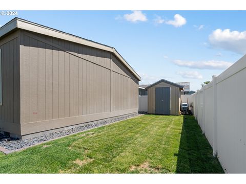 A home in Hermiston