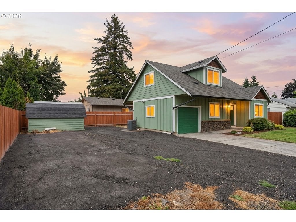 202 SE 3rd AVE