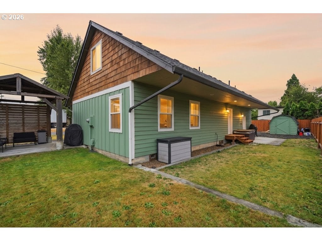 202 SE 3rd AVE