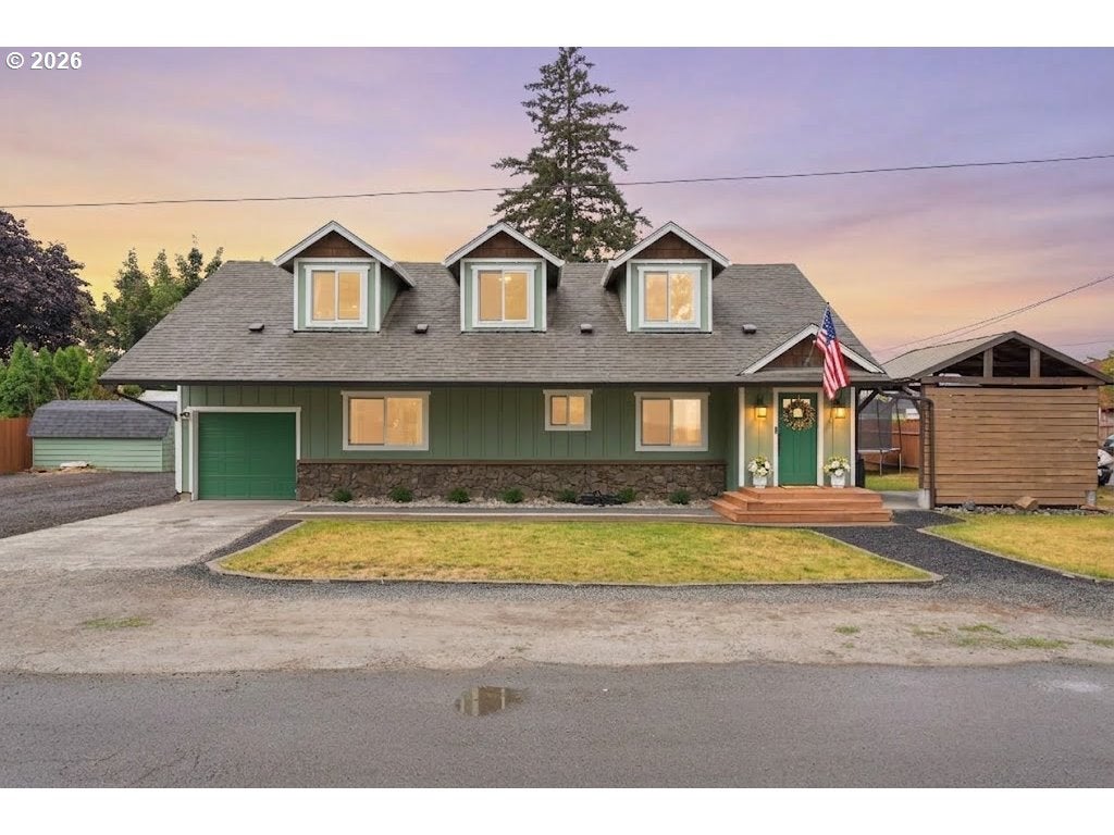 202 SE 3rd AVE