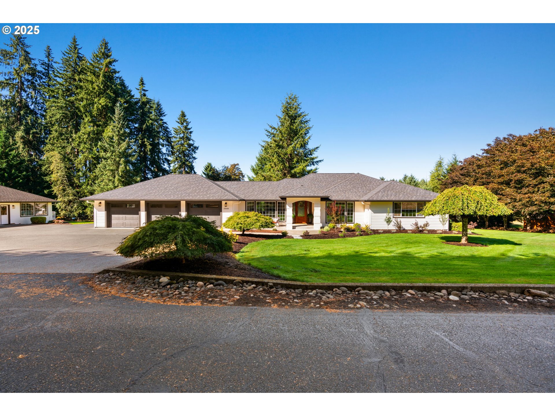 25600 NE 152ND AVE