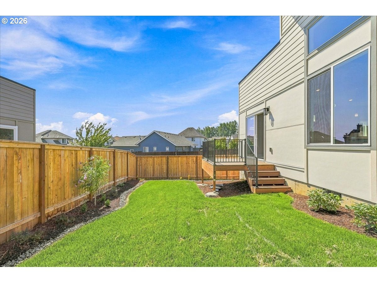 200 Black Hawk CT