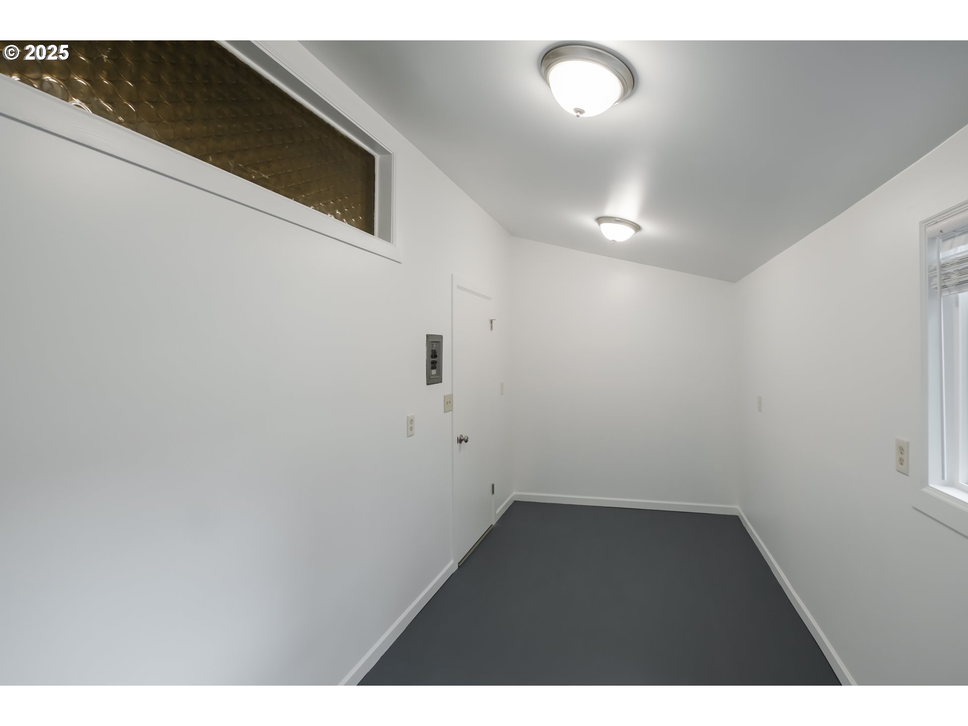 Florence, Oregon 97439, United States, 2 Bedrooms Bedrooms, ,2 BathroomsBathrooms,Residential,Active,95484