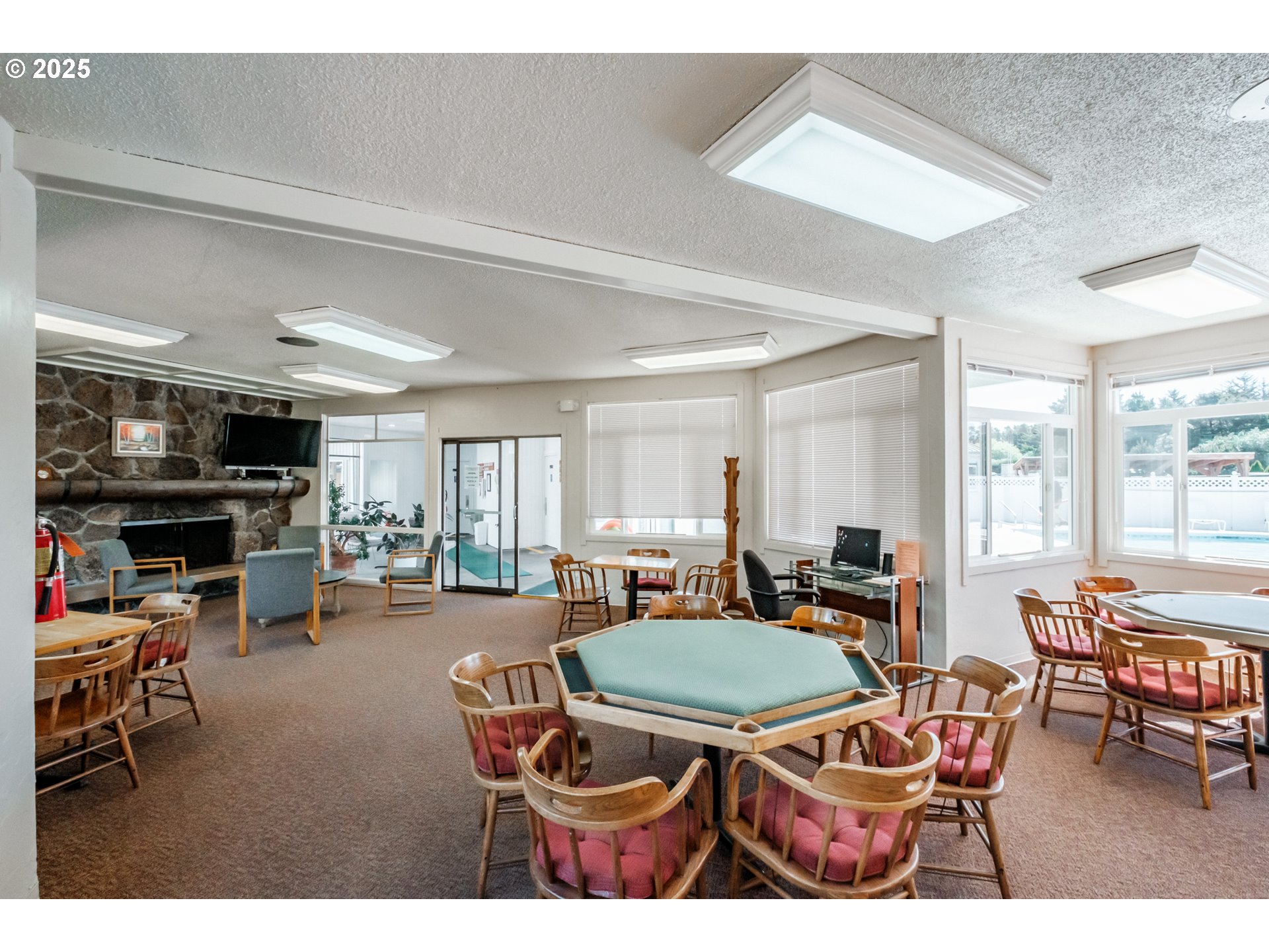 Florence, Oregon 97439, United States, 2 Bedrooms Bedrooms, ,2 BathroomsBathrooms,Residential,Active,95484