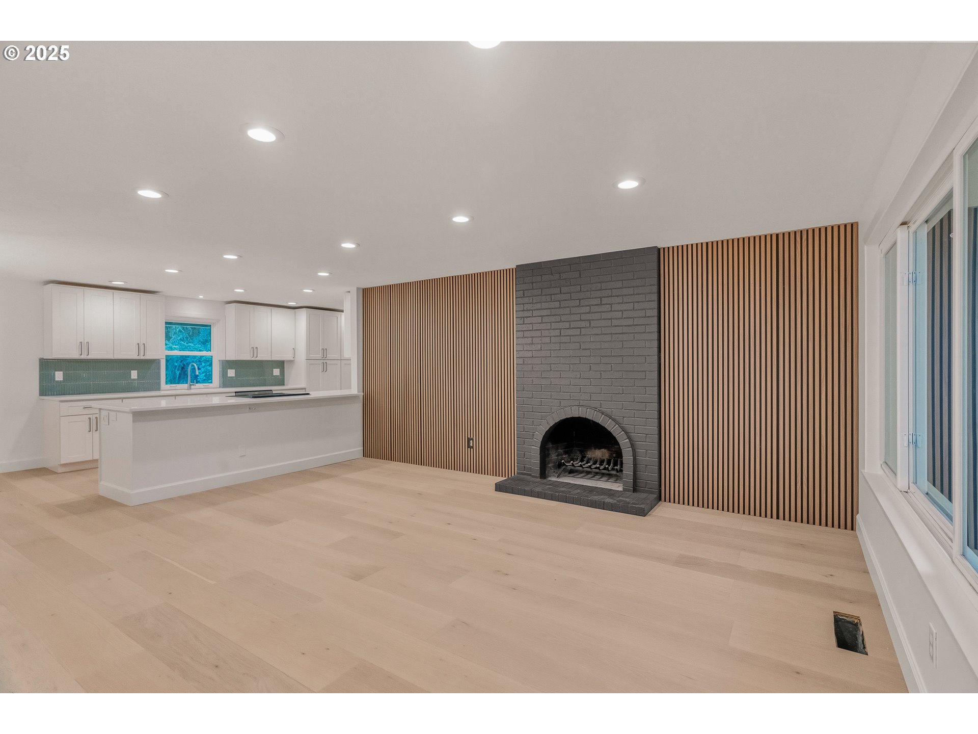 8370 SW SEMINOLE TRAIL RD