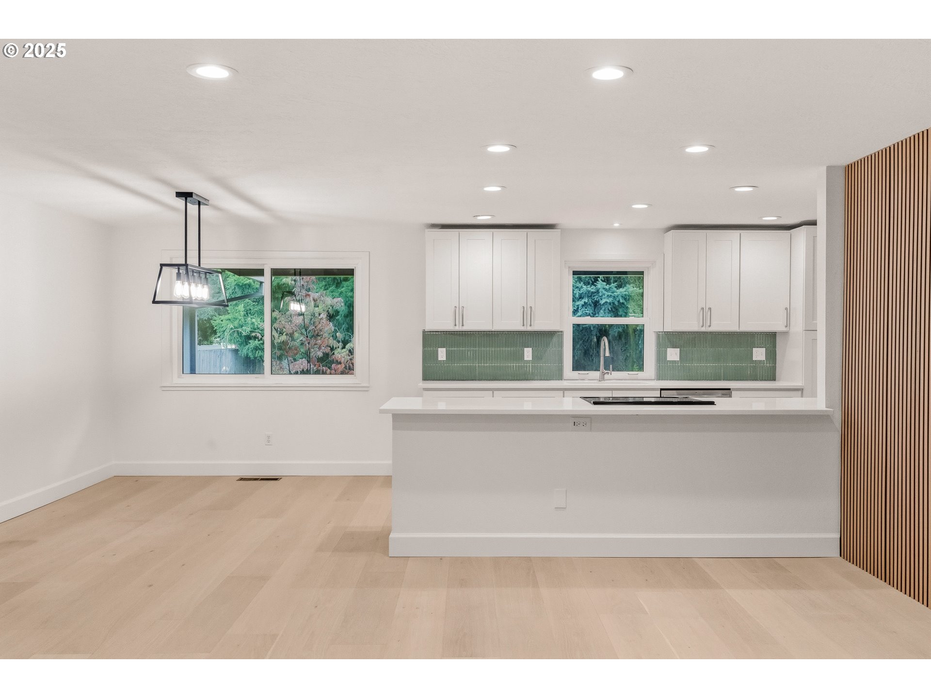 8370 SW SEMINOLE TRAIL RD