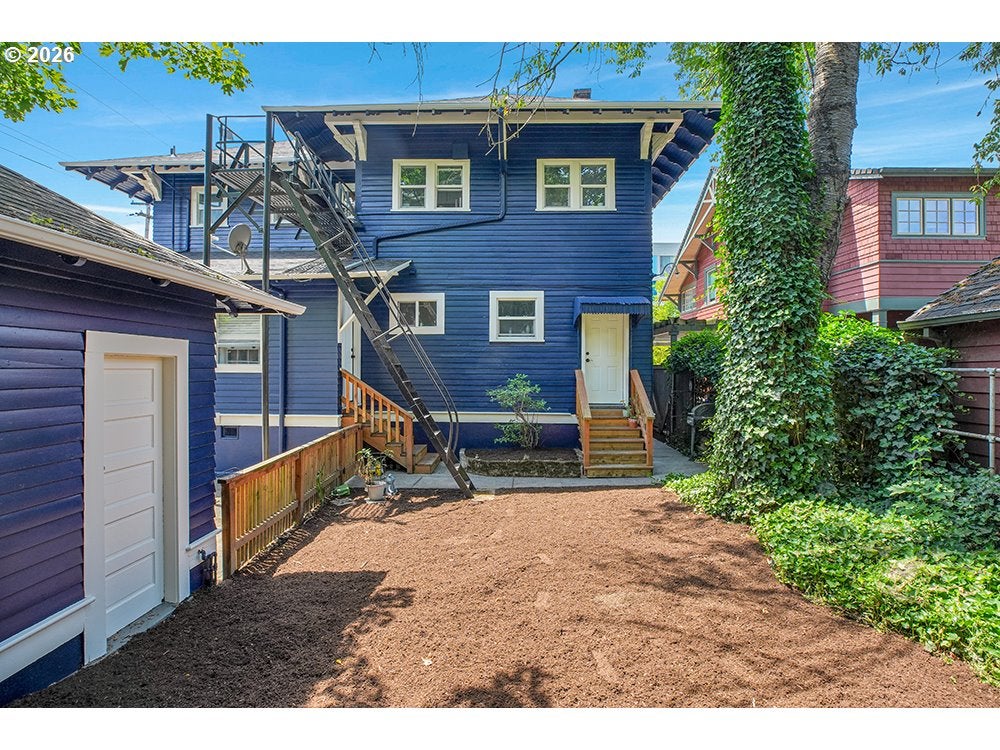 1804 NE 14TH AVE