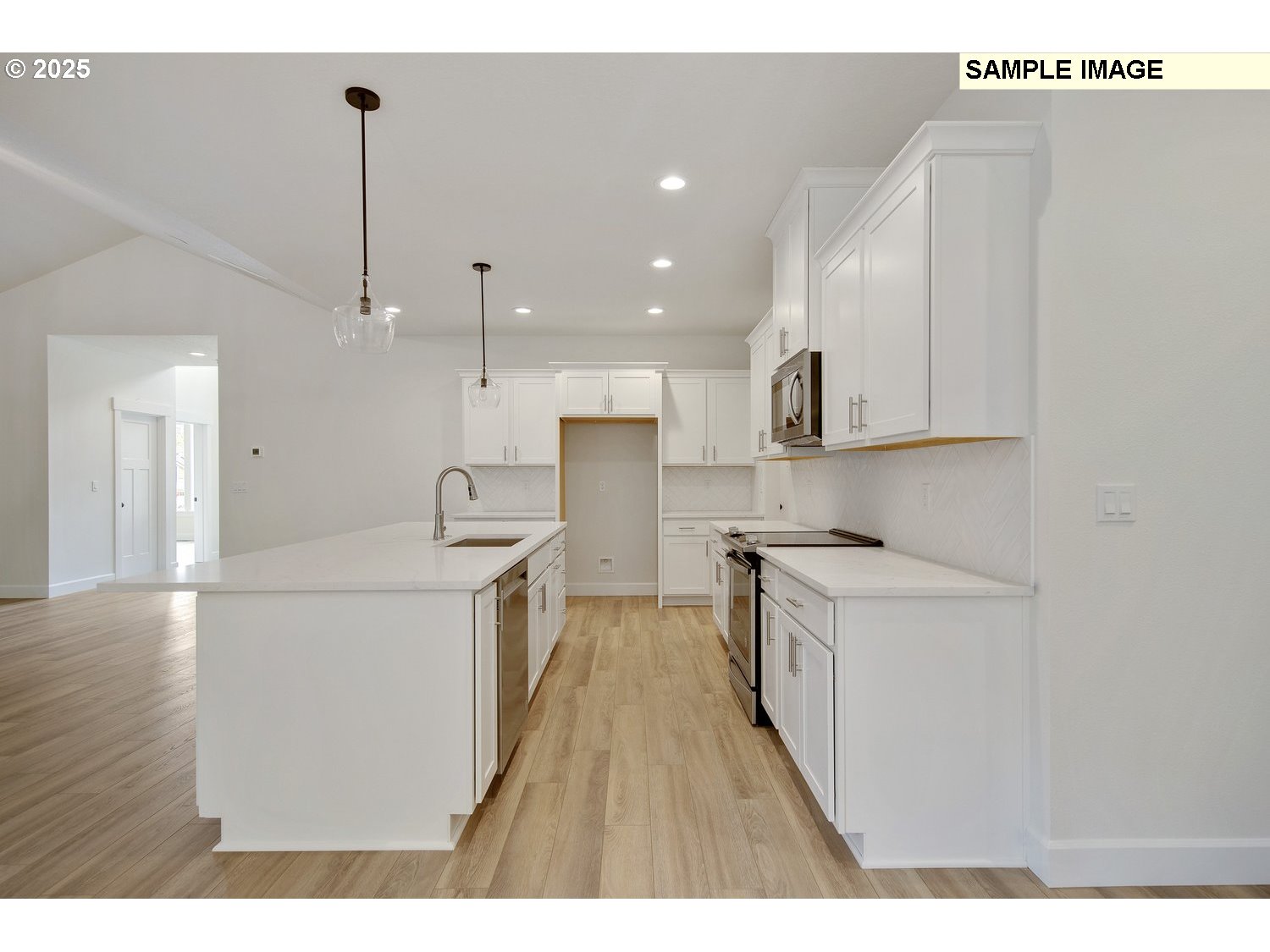 3347 NE SAMSON AVE 66