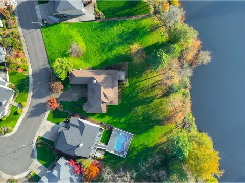 A home in Roseburg