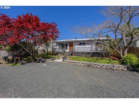 A home in Coos Bay