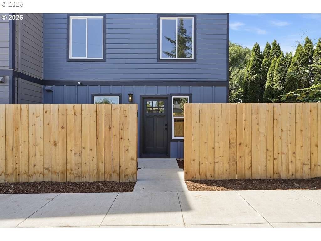 2701 SE 85th AVE B