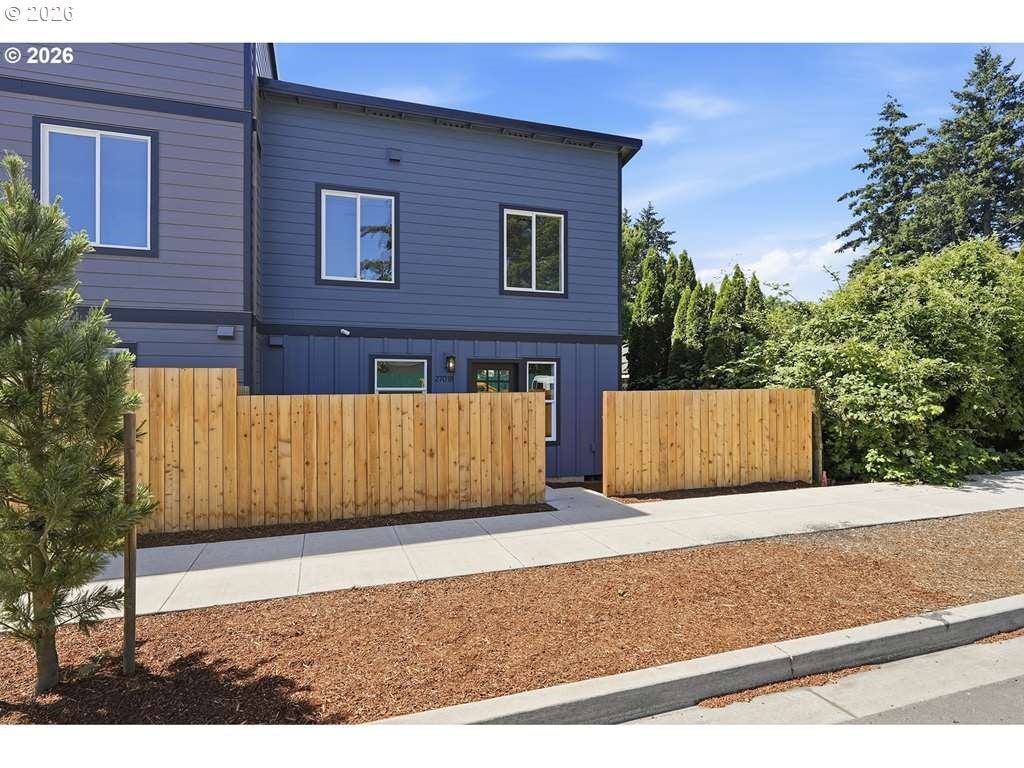 2701 SE 85th AVE B