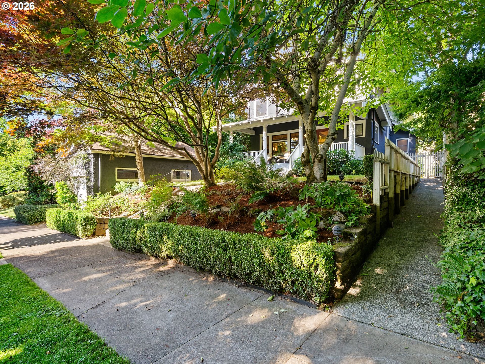 2414 NE 19TH AVE