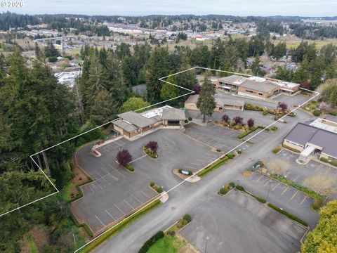 2699 N 17TH ST Coos Bay OR 97420