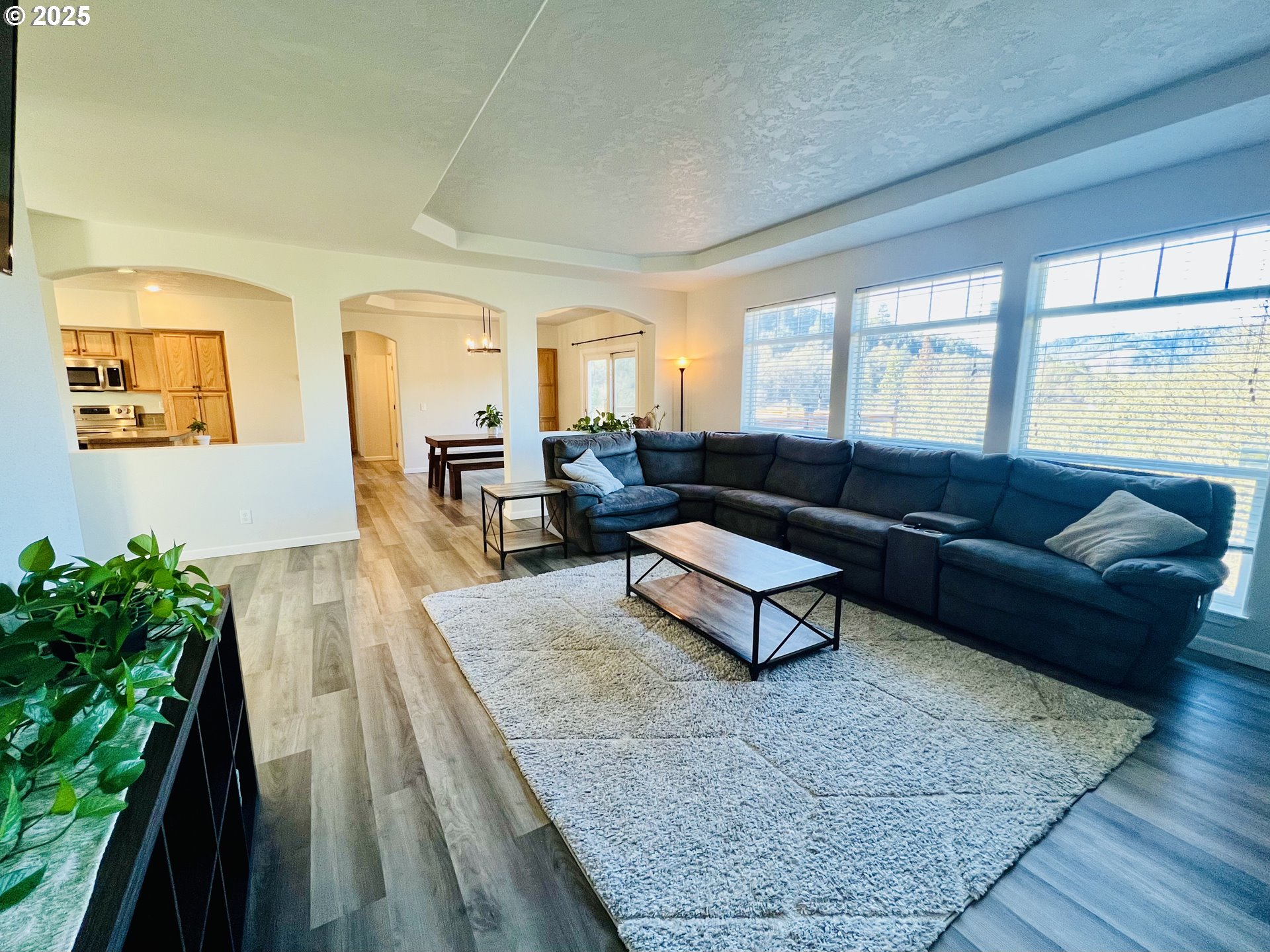 320 CEGAVSKE LN