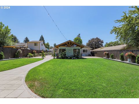 A home in Gresham