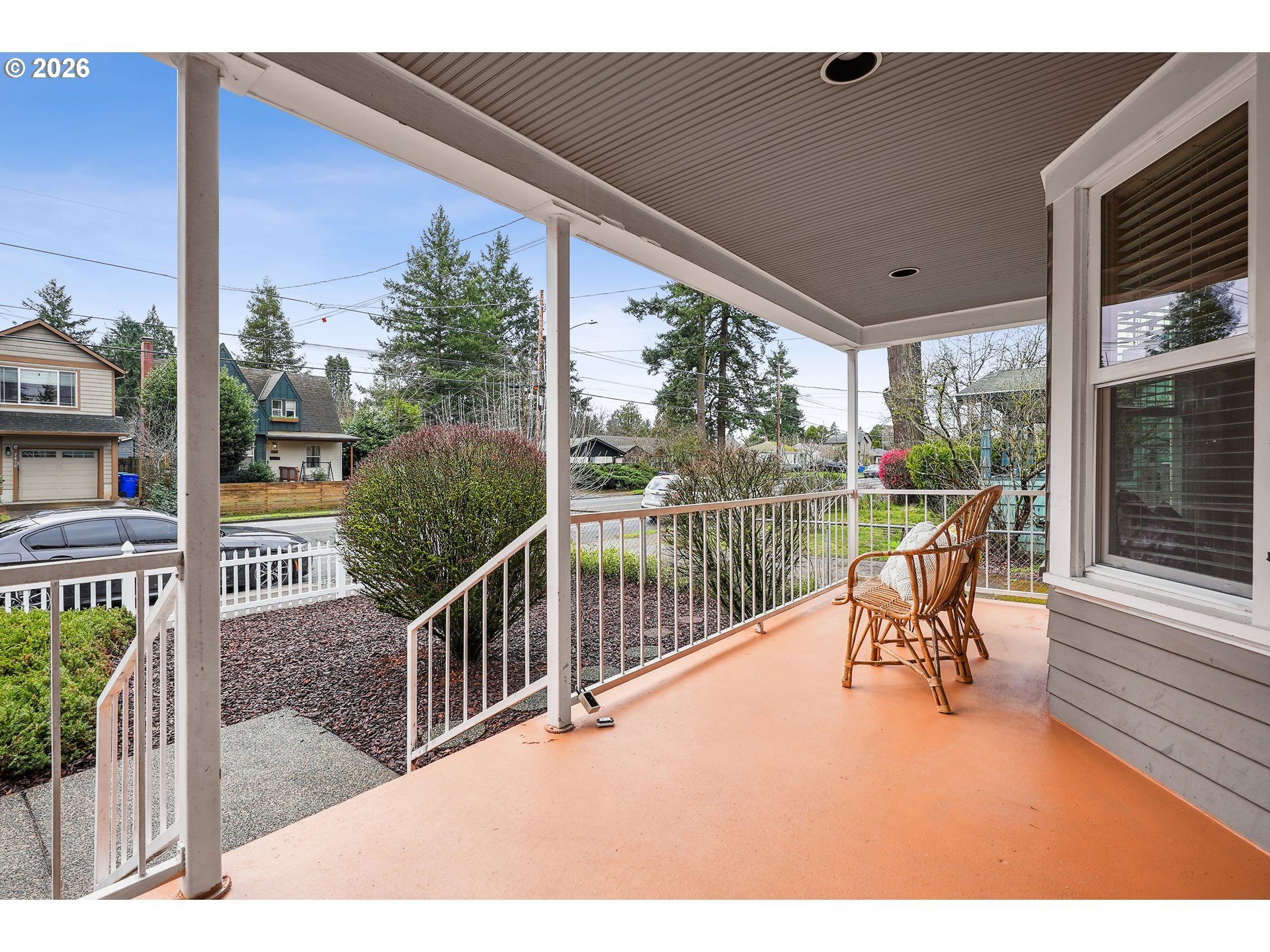 7427 SE WOODSTOCK BLVD