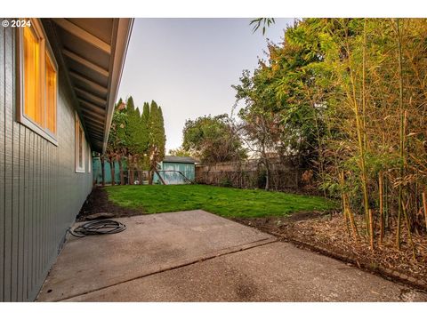 A home in Keizer